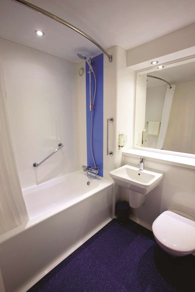 Travelodge Newark North Muskham Norwell Habitación foto