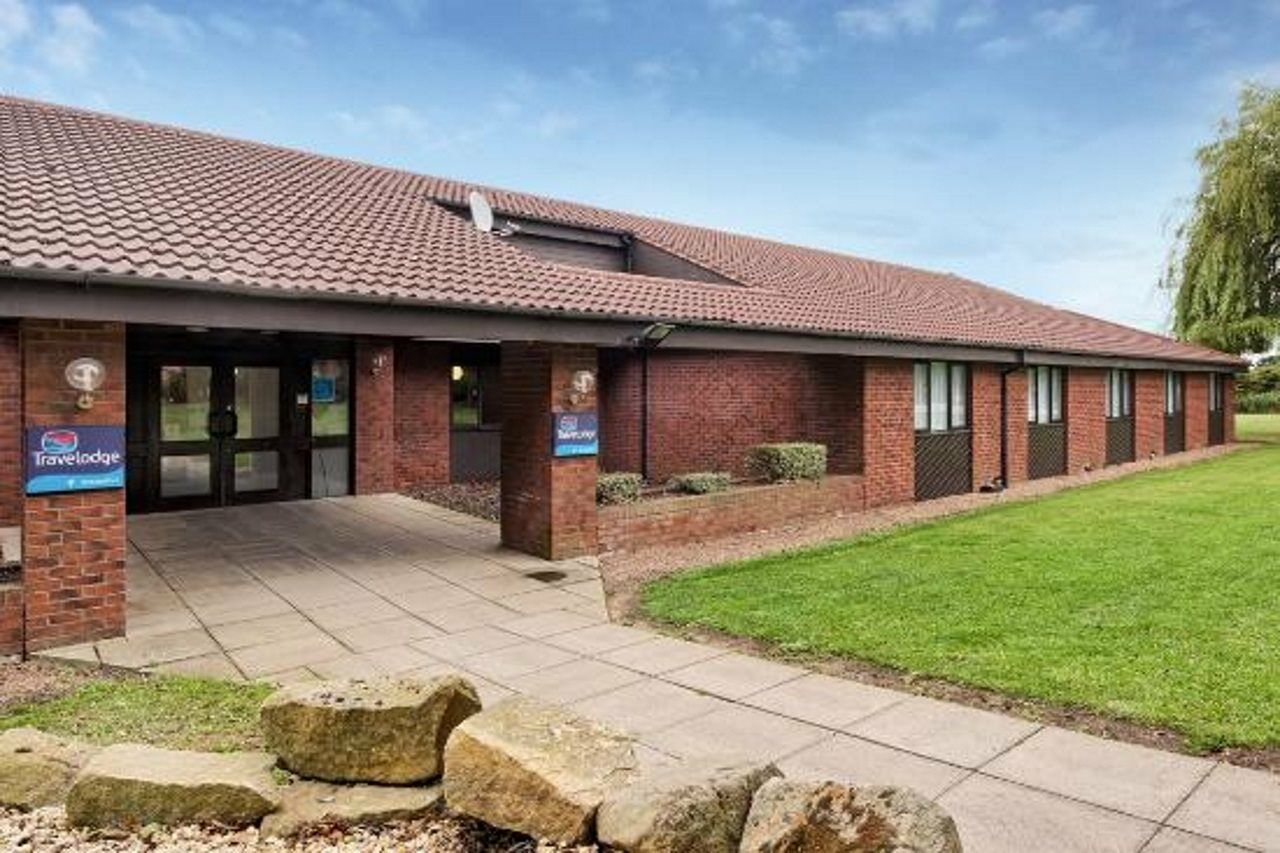 Travelodge Newark North Muskham Norwell Exterior foto